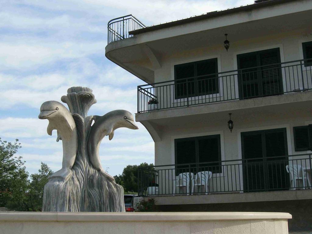 Americana Luxury Apartments Zablace Exterior photo